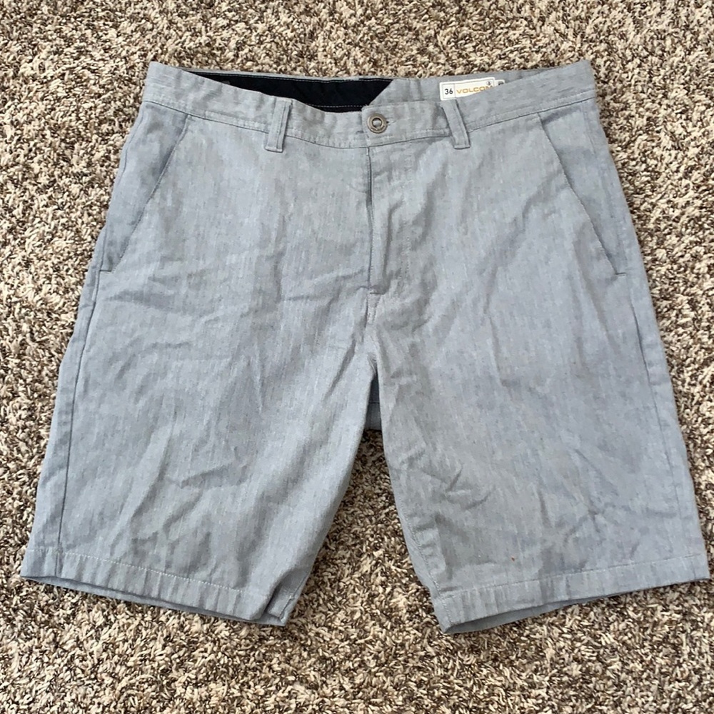 Volcom Frickin Modern stretch shorts (light gray)